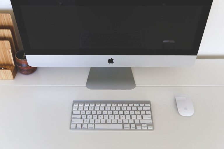 Tips for Organizing a Clutter-Free Home Office Workspace